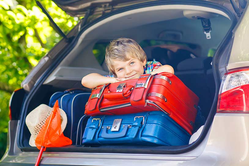 voiture familiale avec coffre